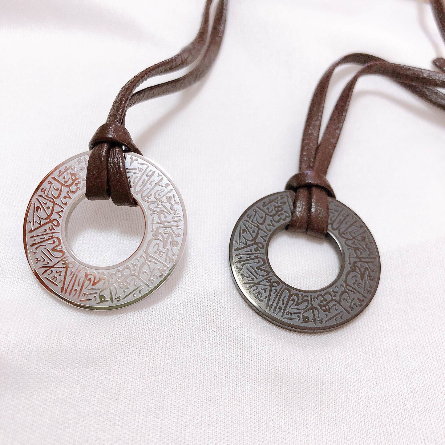 MENS SHAHADA NECKLACE ON A LEATHER BAND