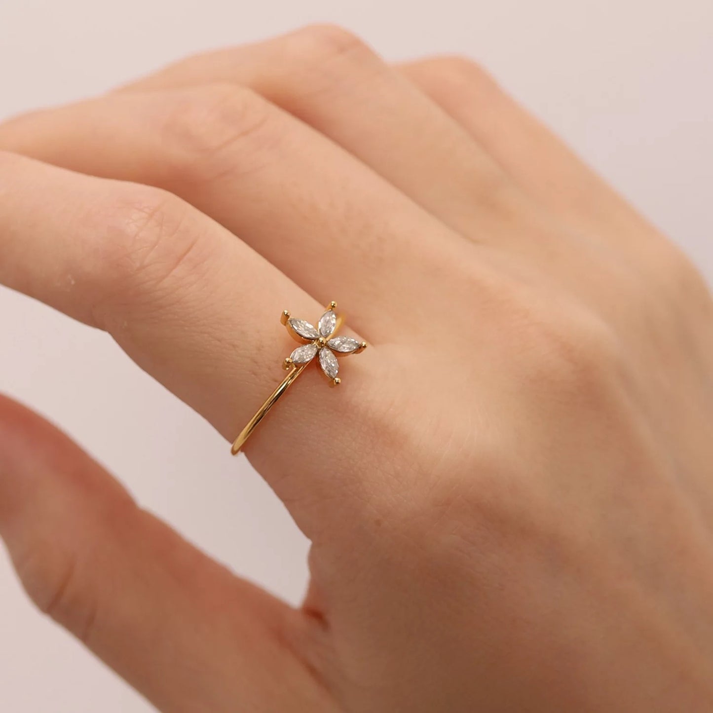 18k gold plated flower cubic zirconia ring
